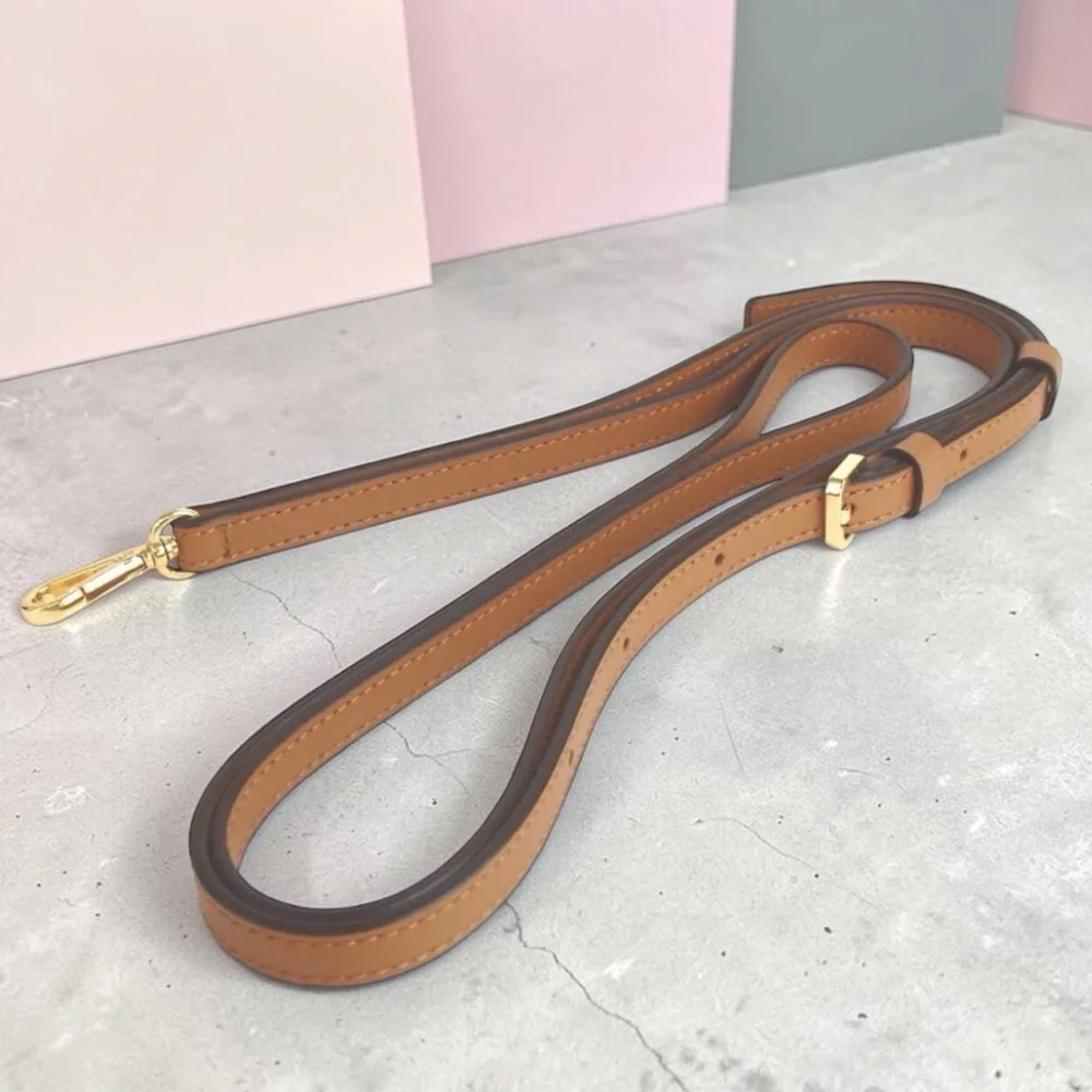 MCM Visettos Leather iPhone 11 PRO Case with Straps 😍🔥